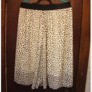 LuLaRoe Lola Black White Snow Leopard 2XL Dalmatian Blanc Noir Sheer Lined